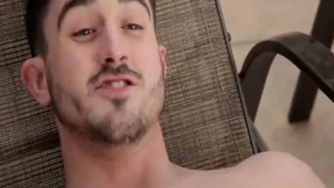 Handyman bareback - Micheal Del Ray