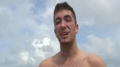 Straight Surfer