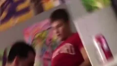 Frot gangbang