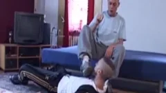 Sneakers Cleans Of The Sskank And Sniff Of The