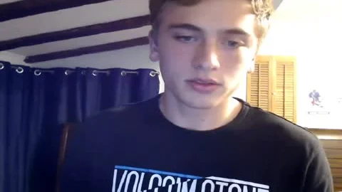 Blond teen Cums On sex dildo And Licks his sex cream - Chaturbate
