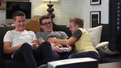 Blake Mitchell And Tyler Hill Playing clip Games while nails Noah White