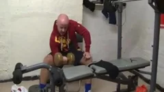 dudes In Tthowdys guy Gym