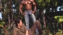 black Hunks pounds Whellote guy
