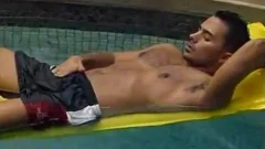 Muscle stud jerk offing