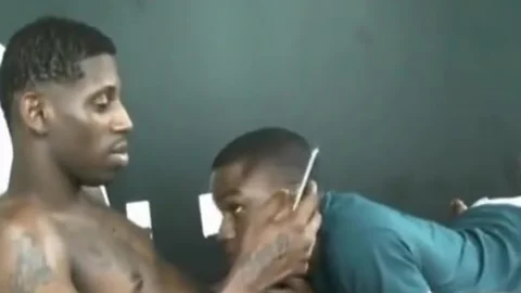 two yummy Thugs bareback