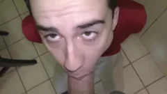 Y U M