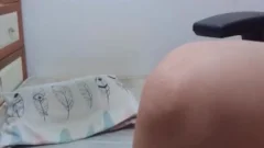 oriental Masturbating With A Flehslight In Live