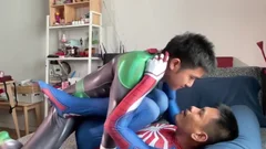 Green Lantern VS Spider dude