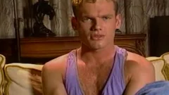 Super sensual Hunter Scott wishes hard nailining