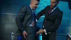 Bareback hole gets wrecked
