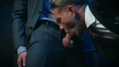 Bareback hole gets wrecked