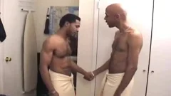 Dos negrazos super pollones follando