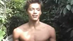 Tan asian dude jerks off tthis chabn receives penis sucked