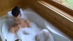 Zach Hunter Pulls Out His toy whilst Taking A Steamy bath