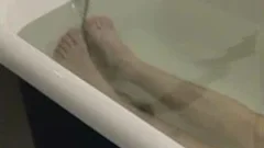 bathtime enjoydudest
