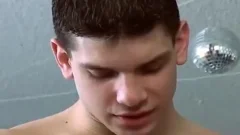 Straight Goes homosexual