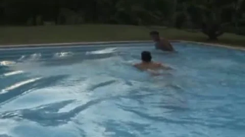 muscle mans cant stay away from each otthellos duder