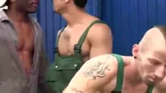 Garage 3some