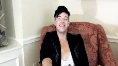 Smooth & Fit Jake Pumps Out A heavy Load - Jake Diamante