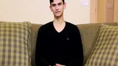 Justin Answers Some Questions And Performs An astonishing Solo
