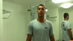 Sandro tempted