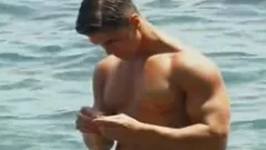 Bends to get fucked in hotel