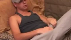 Vincenzo Jacks Off On His Face