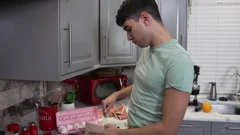 DadCreep: From Hurry to Hearty Kinks