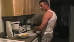 Blindfoldered nakedback lovers