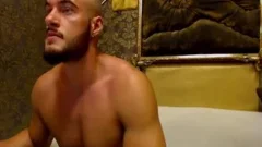 Tomas Hunk cam Show