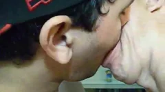 2 TOPS AND A meat sucker