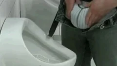 he suckS hiS OWN ramrod IN The RESTROOM!!