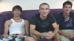 kinky teens Threeway sucking