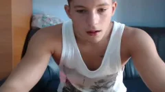 [GVC 208] non-professional twink Tugging cock