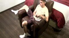 MILITARY CLASSIFIED JALEN, receives HIS FEET SUCKED AND JUST SO juicy, WOW