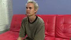 Skater teen gets aperture Hunted