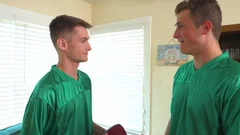 Next Door Buddies: Kam's Deep Passes at Trevor's House