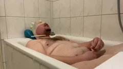 BHDL - THE BREATHTUB 3 - bizarre LATEXGLOVE BREATHPLAY WITH cum drinking IN THE BATHTUB -