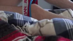 Evan bonks Davey