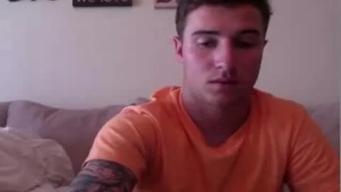 Muscle lad With Monster fat weenie On cam,lusty Bubble booty Too