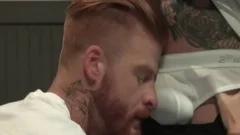 Muscle Bear anal invasion With Facial cum