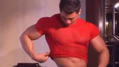 bodybuilder solo