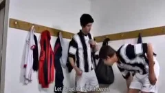 young men nakedback