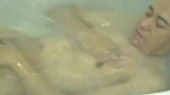 girl AMPUTEE Shower SOLO